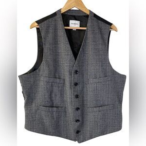 Men’s Goodfellow & Co Gray and Black Plaid Flannel Vest Size XL